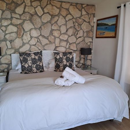Kleinzee Oceanfront Guesthouse Gansbaai Eksteriør bilde