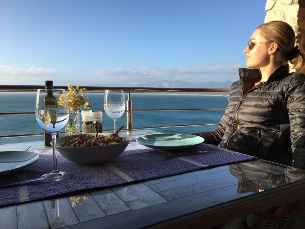 Kleinzee Oceanfront Guesthouse Gansbaai Eksteriør bilde