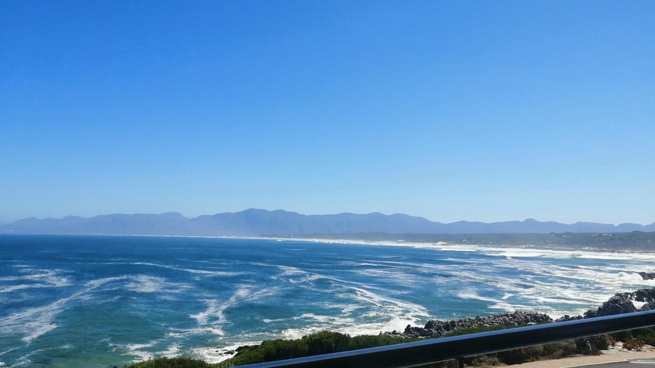 Kleinzee Oceanfront Guesthouse Gansbaai Eksteriør bilde