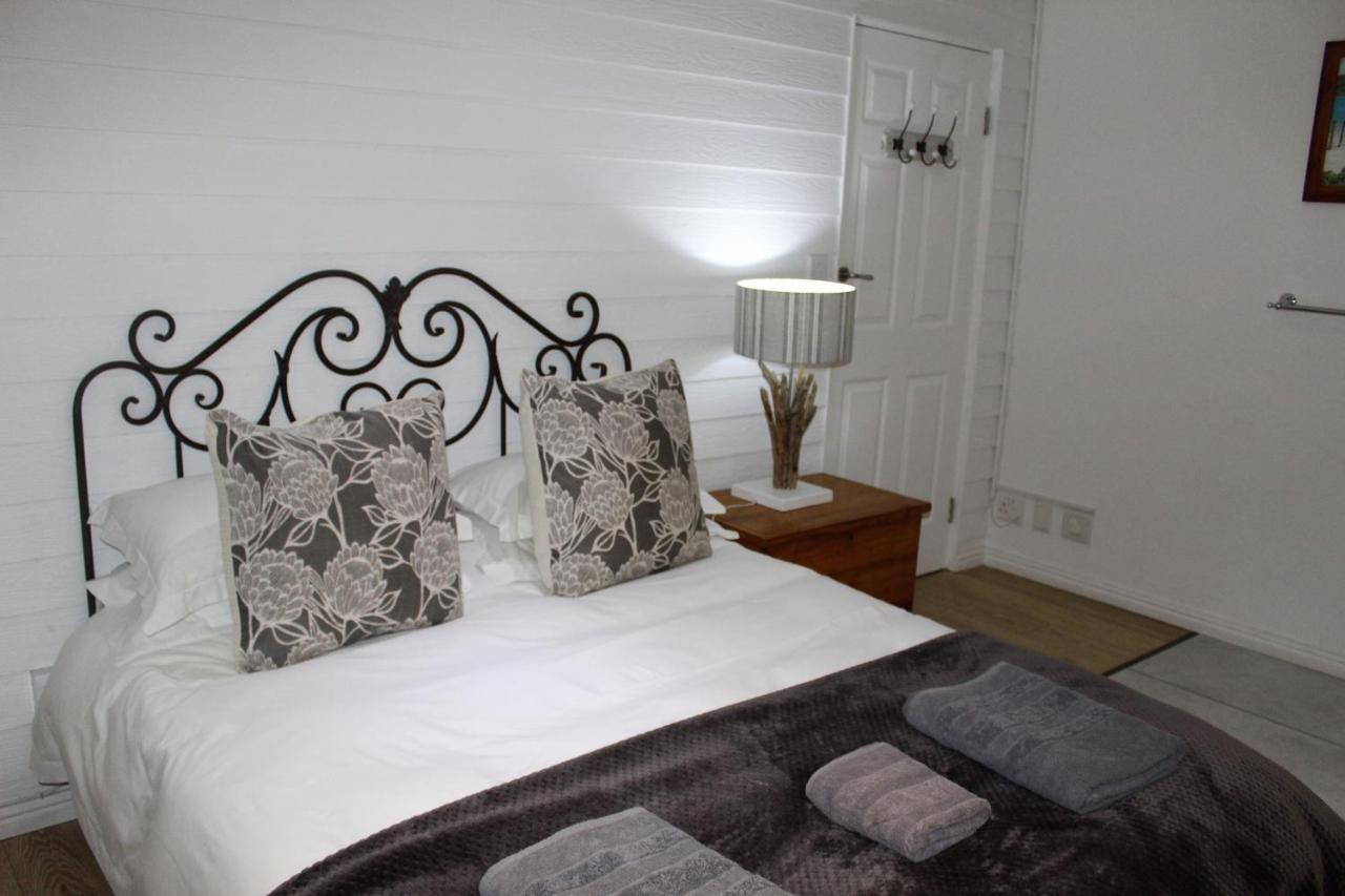 Kleinzee Oceanfront Guesthouse Gansbaai Eksteriør bilde