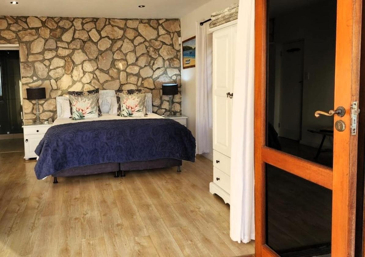 Kleinzee Oceanfront Guesthouse Gansbaai Eksteriør bilde