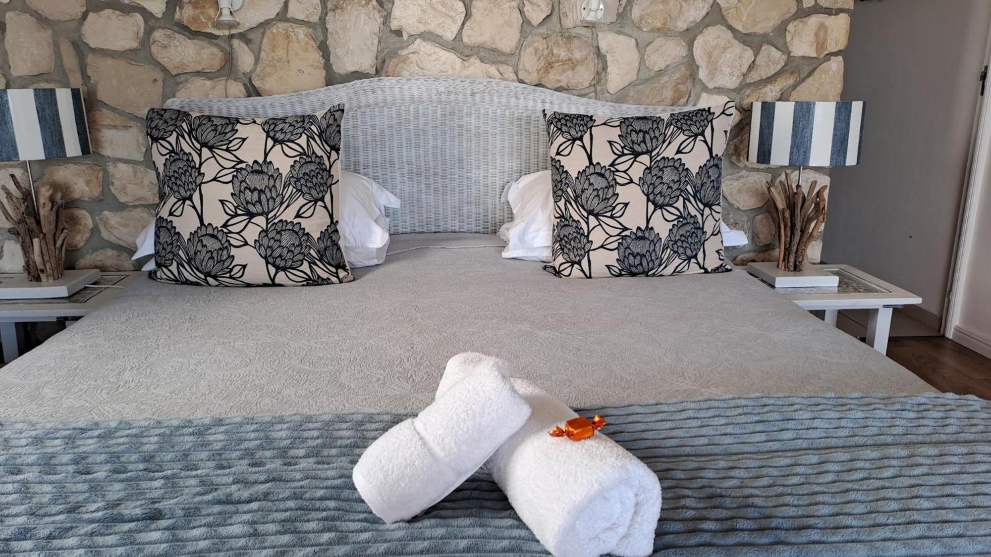 Kleinzee Oceanfront Guesthouse Gansbaai Eksteriør bilde